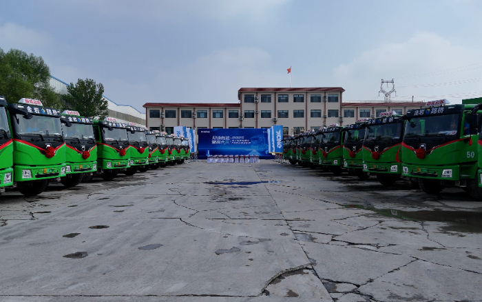 200台XINGKONG SPORT新能源重卡，奔赴华北！