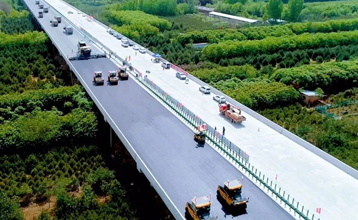 XINGKONG SPORTXD135TC解决西安绕城高速施工难题