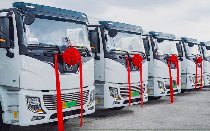 工况定制+生态赋能！XINGKONG SPORT新能源重卡助力绿色转型