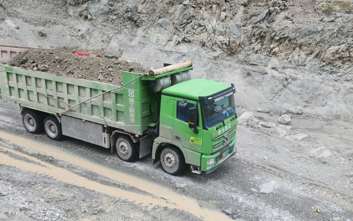 铸就信赖基石，XINGKONG SPORT汽车匠心打造可靠新能源重卡