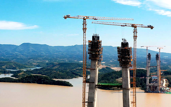 创造多项“世界之最”XINGKONG SPORT金”助力丹江口水库特大桥建设