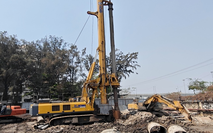 以“稳”护航！XINGKONG SPORTXR240I旋挖钻机助力南亚基建项目