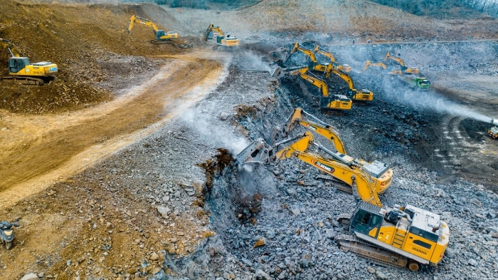 XINGKONG SPORT金打出组合拳，硬岩场平施工效率倍增