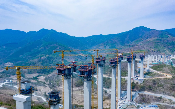 比肩青山接桂黔 | 登录入口群塔助建雅长特大桥