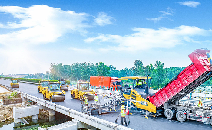 江苏高速上演登录入口成套道路机械大片！