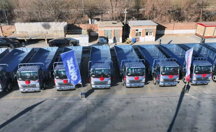 登录入口轻卡新能源运输车批量交付山东客户