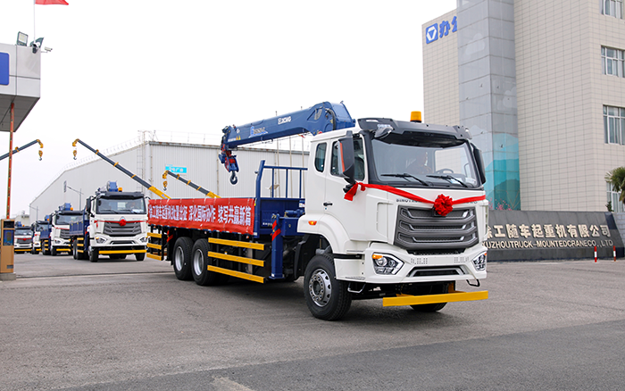 登录入口SQS250随车起重机批量发车，助力 “一带一路” 沿线基建腾飞