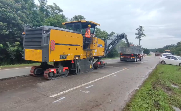 登录入口成套道路机械油面施工，这次在马来西亚！